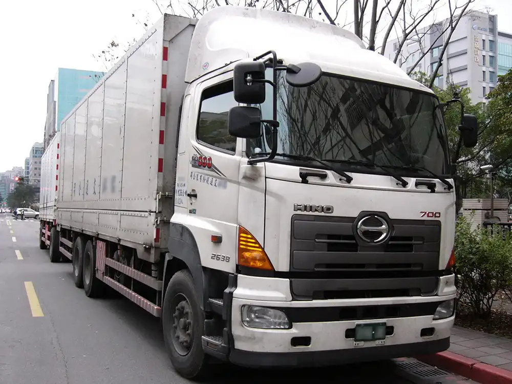 Hino car